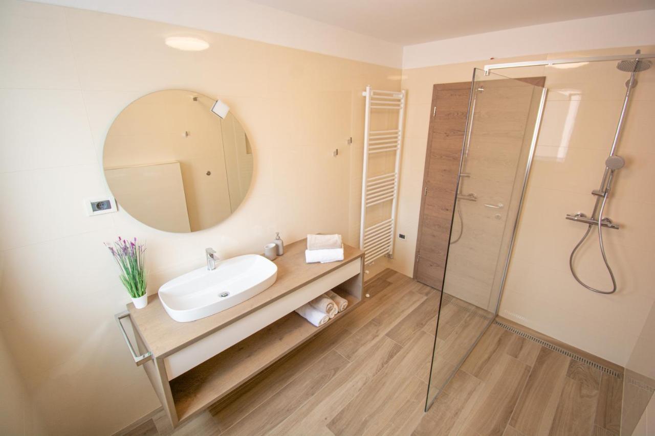 Holiday House Oljka Kobdilj Extérieur photo